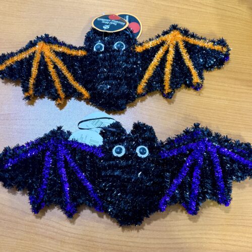 Hanging Bat - Orange